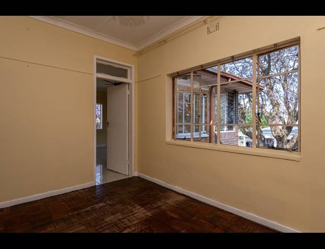 3 BEDROOM APARTMENT FOR SALE IN TURFFONTEIN